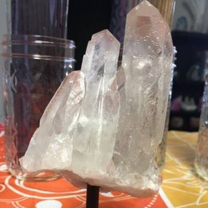 Raw Quartz Crystal Display Piece